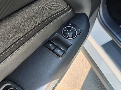 Used 2024 Ford Mustang Coupe RWD image 11