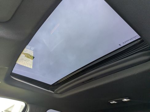 Used 2024 GMC Sierra 2500 AT4 w/ AT4 Premium Plus Package image 16