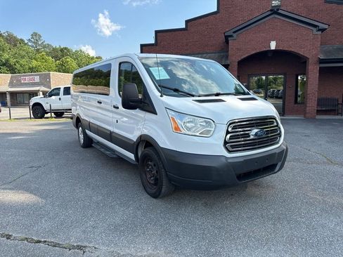 Used 2016 Ford Transit 350 XLT image 13
