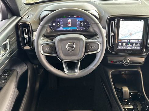 New 2026 Volvo XC40 B5 Ultra w/ Climate Package image 13