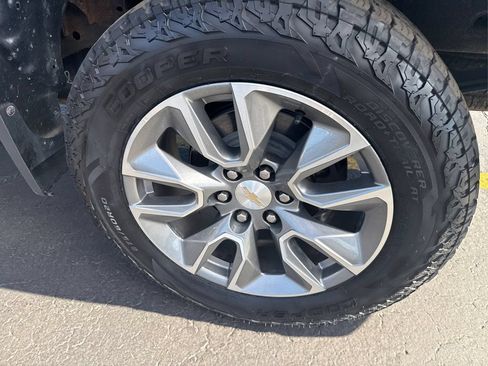 Used 2021 Chevrolet Silverado 1500 LT AWD/4WD image 22