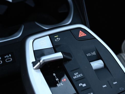 Certified 2024 BMW X2 xDrive28i image 22