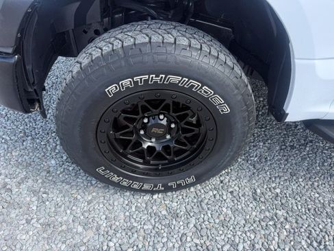 Used 2016 Ford F150 XL w/ XL Power Equipment Group AWD/4WD image 6
