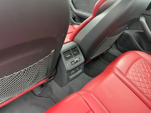 Used 2023 Audi S4 Premium Plus w/ Premium Plus Package image 8