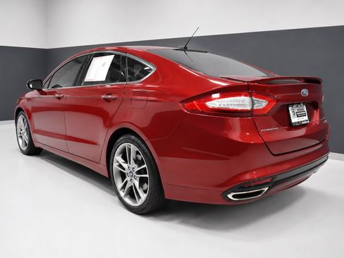 Used 2016 Ford Fusion Titanium FWD image 3