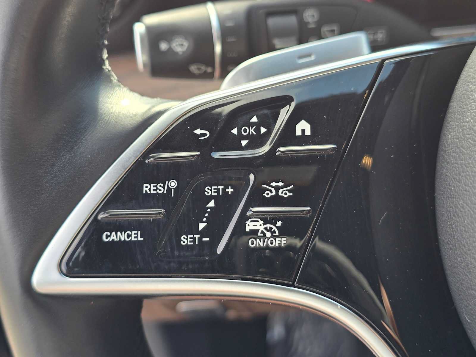 Used 2023 Mercedes-Benz E 450 4MATIC All-Terrain Wagon image 33