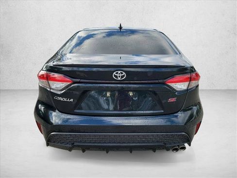 Used 2021 Toyota Corolla SE image 6