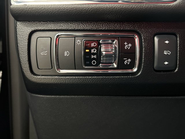 Used 2024 Lincoln Navigator L Reserve AWD/4WD image 17