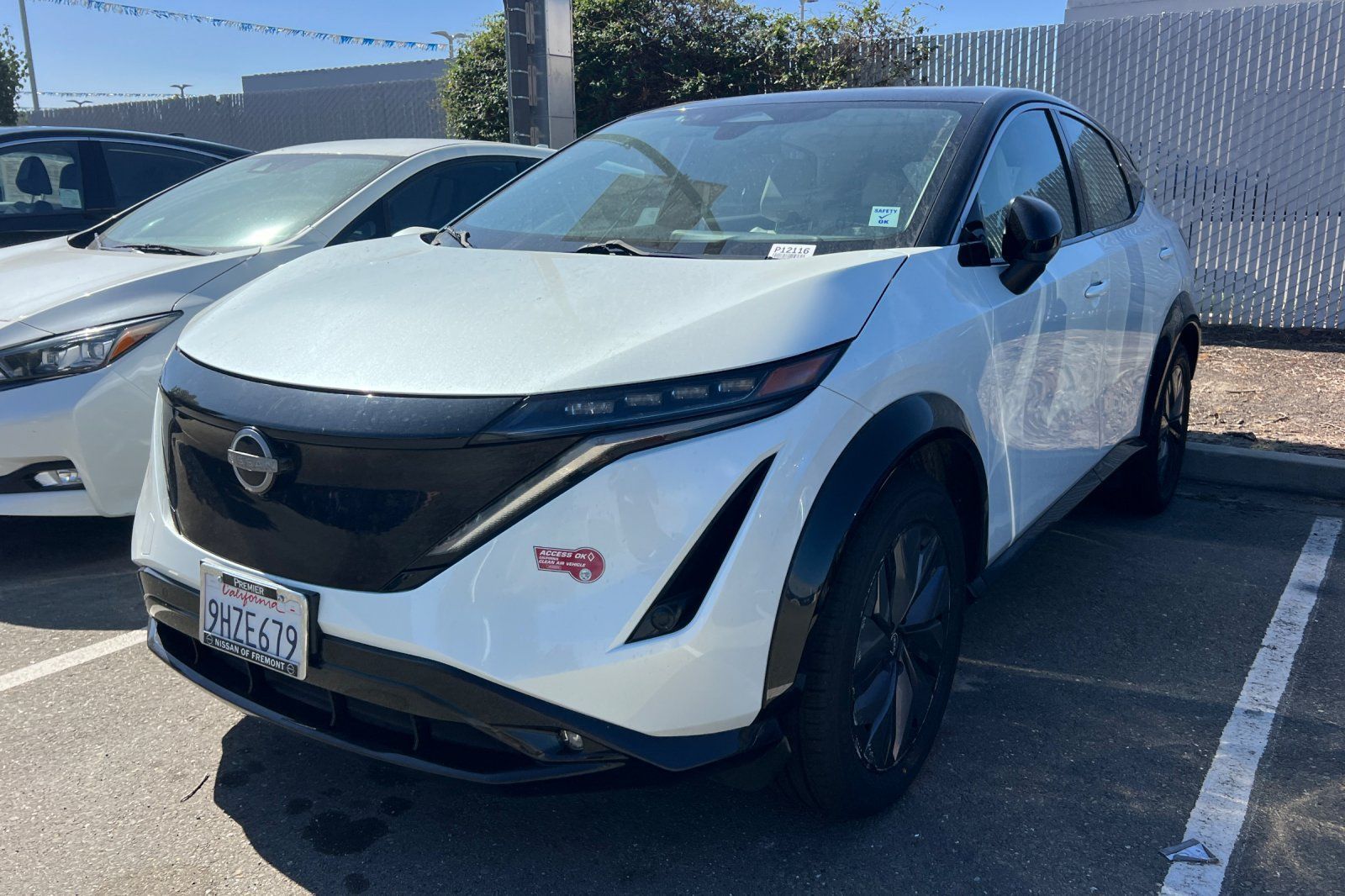 Certified 2023 Nissan Ariya FWD image 2