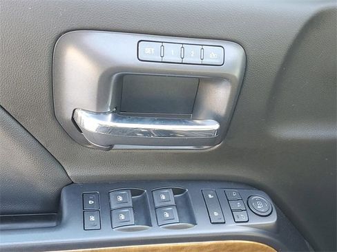 Used 2019 Chevrolet Silverado 2500 LTZ w/ Duramax Plus Package image 16