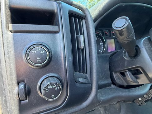 Used 2015 Chevrolet Silverado 3500 W/T AWD/4WD image 12