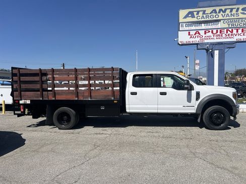 Used 2019 Ford F550 image 2