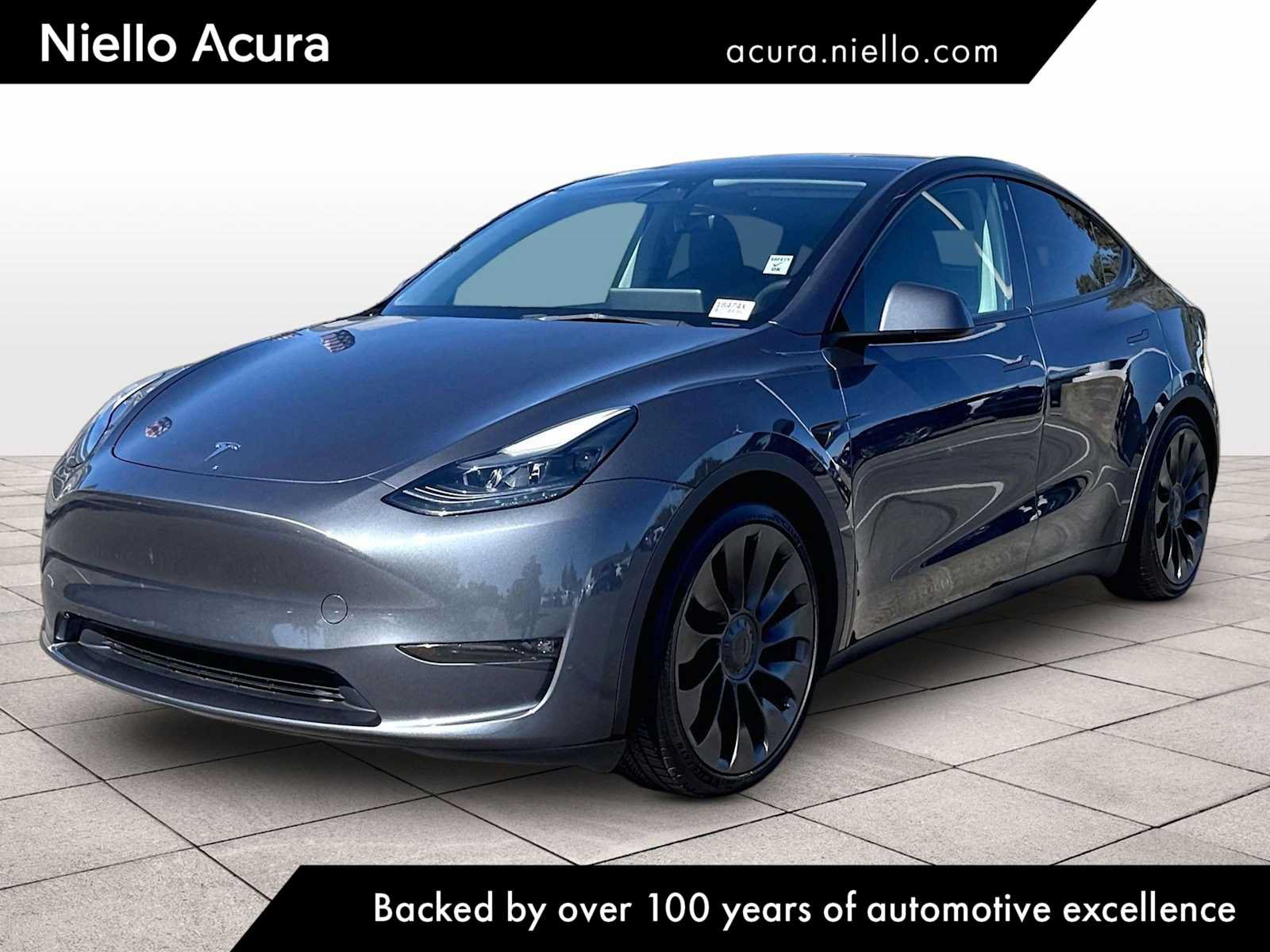 Used 2023 Tesla Model Y Performance AWD/4WD image 1