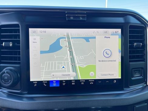 Certified 2025 Ford F250 Platinum image 18