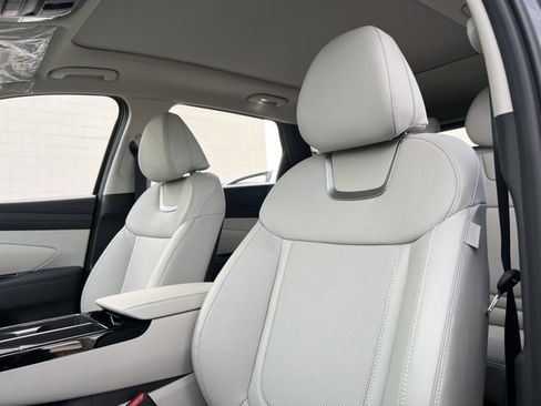 New 2026 Hyundai Tucson Limited image 14