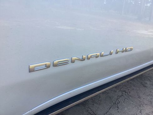 New 2026 GMC Sierra 2500 Denali w/ Denali Reserve Package AWD/4WD image 11