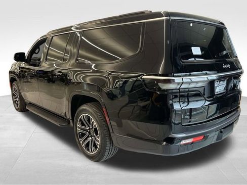 New 2026 Jeep Grand Wagoneer L 4WD image 5