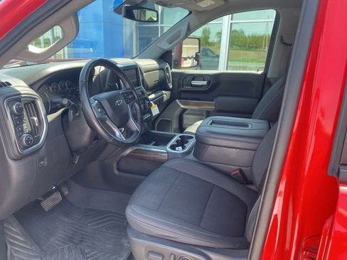 Used 2022 Chevrolet Silverado 1500 LT Trail Boss w/ Bed Protection Package AWD/4WD image 9