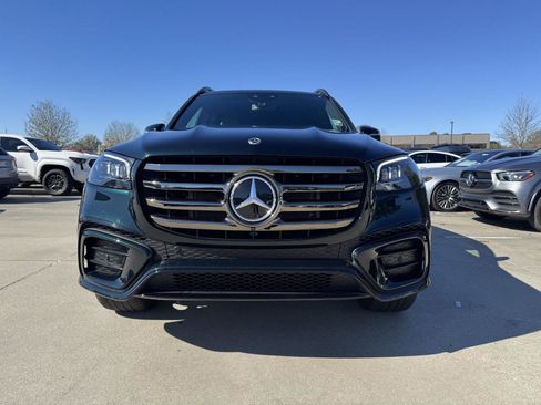 Certified 2025 Mercedes-Benz GLS 450 4MATIC image 2