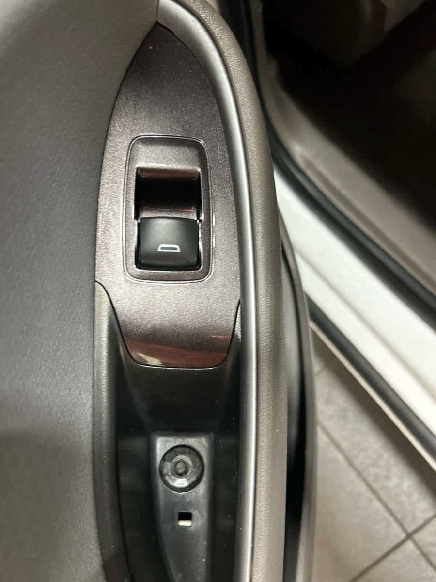 Used 2017 Chevrolet Malibu LS FWD image 23