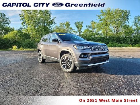 Used 2022 Jeep Compass Limited AWD/4WD image 1