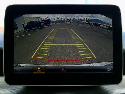 Used 2020 Mercedes-Benz GLA 250 4MATIC image 14