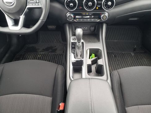 Certified 2025 Nissan Sentra SV w/ All-Weather Package image 17