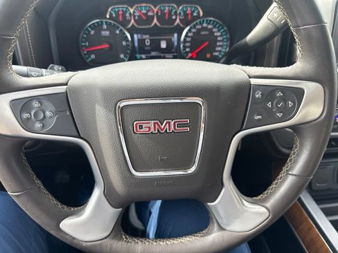 Used 2017 GMC Sierra 1500 SLT w/ SLT Premium Package AWD/4WD image 17
