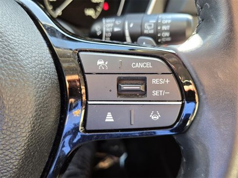 Certified 2023 Honda Pilot Touring image 23