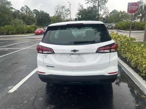Certified 2024 Chevrolet Equinox LS w/ Sport Edition FWD image 4