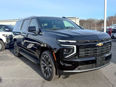 New 2025 Chevrolet Suburban High Country w/ Sun And Tow Package