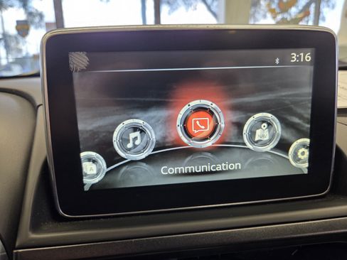 Used 2017 FIAT 124 Spider Abarth RWD image 20