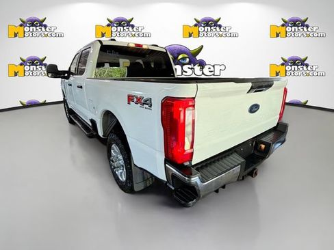 Used 2023 Ford F250 XLT w/ FX4 Off-Road Package AWD/4WD image 6