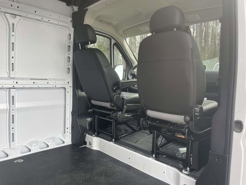 New 2026 RAM ProMaster 1500 w/ Convenience Group FWD image 19