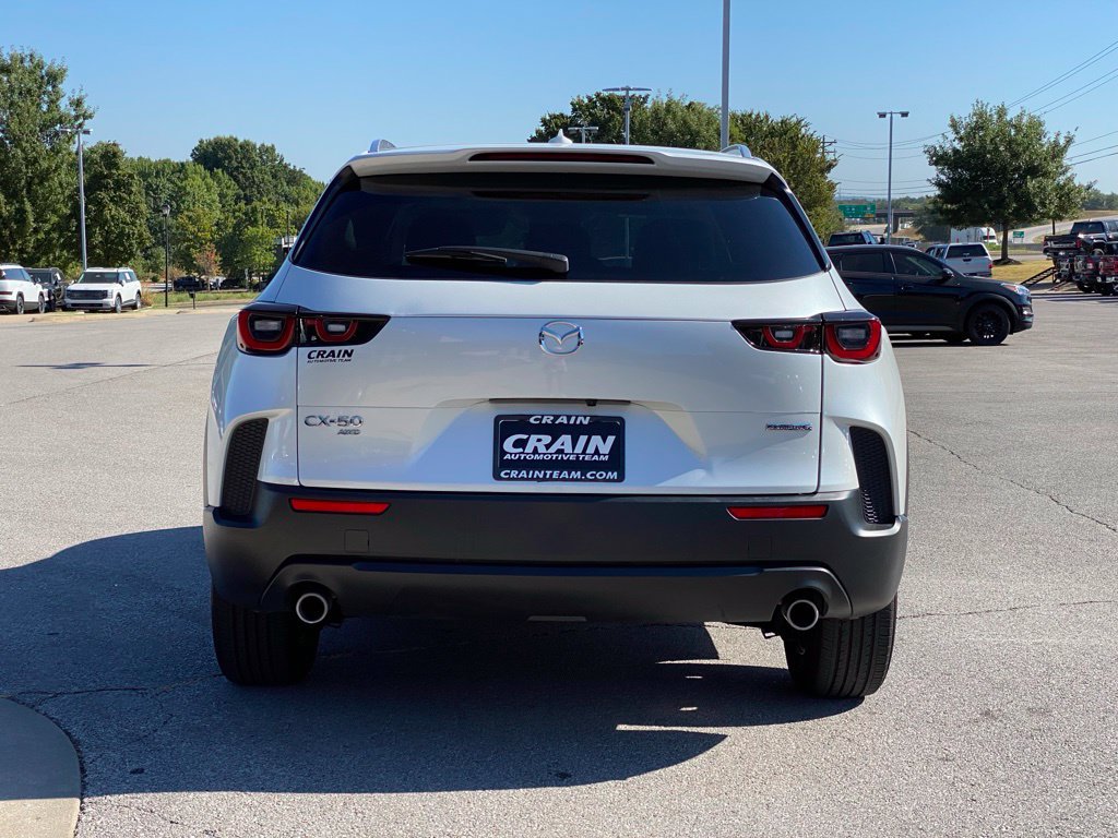 Used 2025 MAZDA CX-50 AWD 2.5 S w/ Premium Package image 6