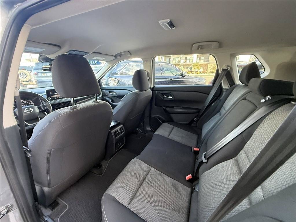 Used 2026 Nissan Rogue SV AWD/4WD image 23