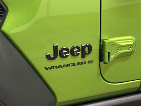 New 2025 Jeep Wrangler Willys image 25
