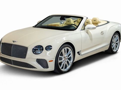Used 2020 Bentley Continental GT image 30