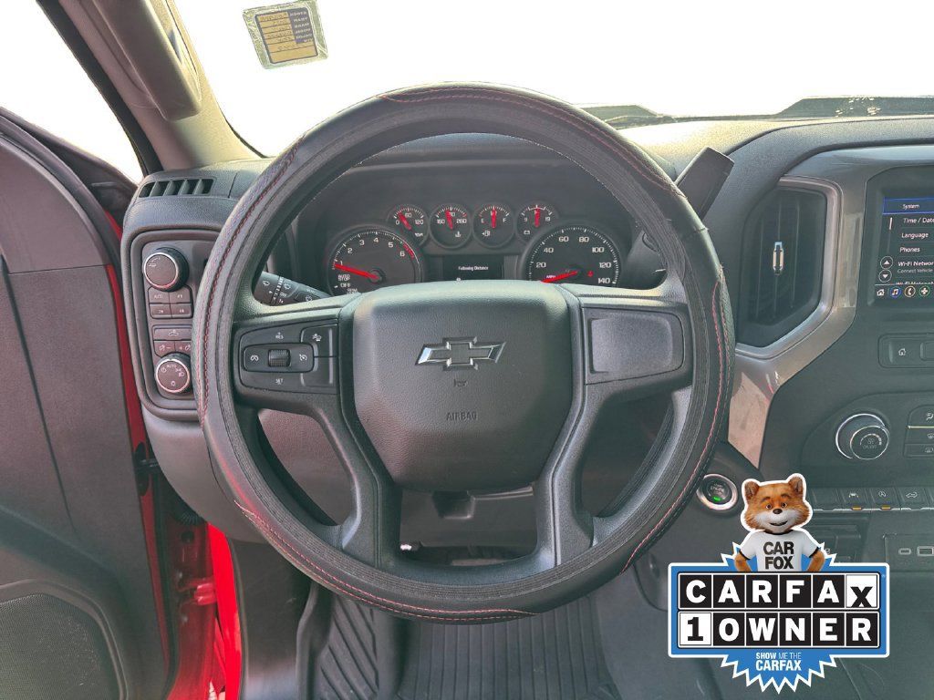 Used 2025 Chevrolet Silverado 1500 Custom Trail Boss AWD/4WD image 14