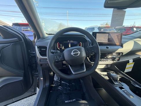 New 2026 Nissan Rogue Platinum w/ Platinum Premium Package image 14