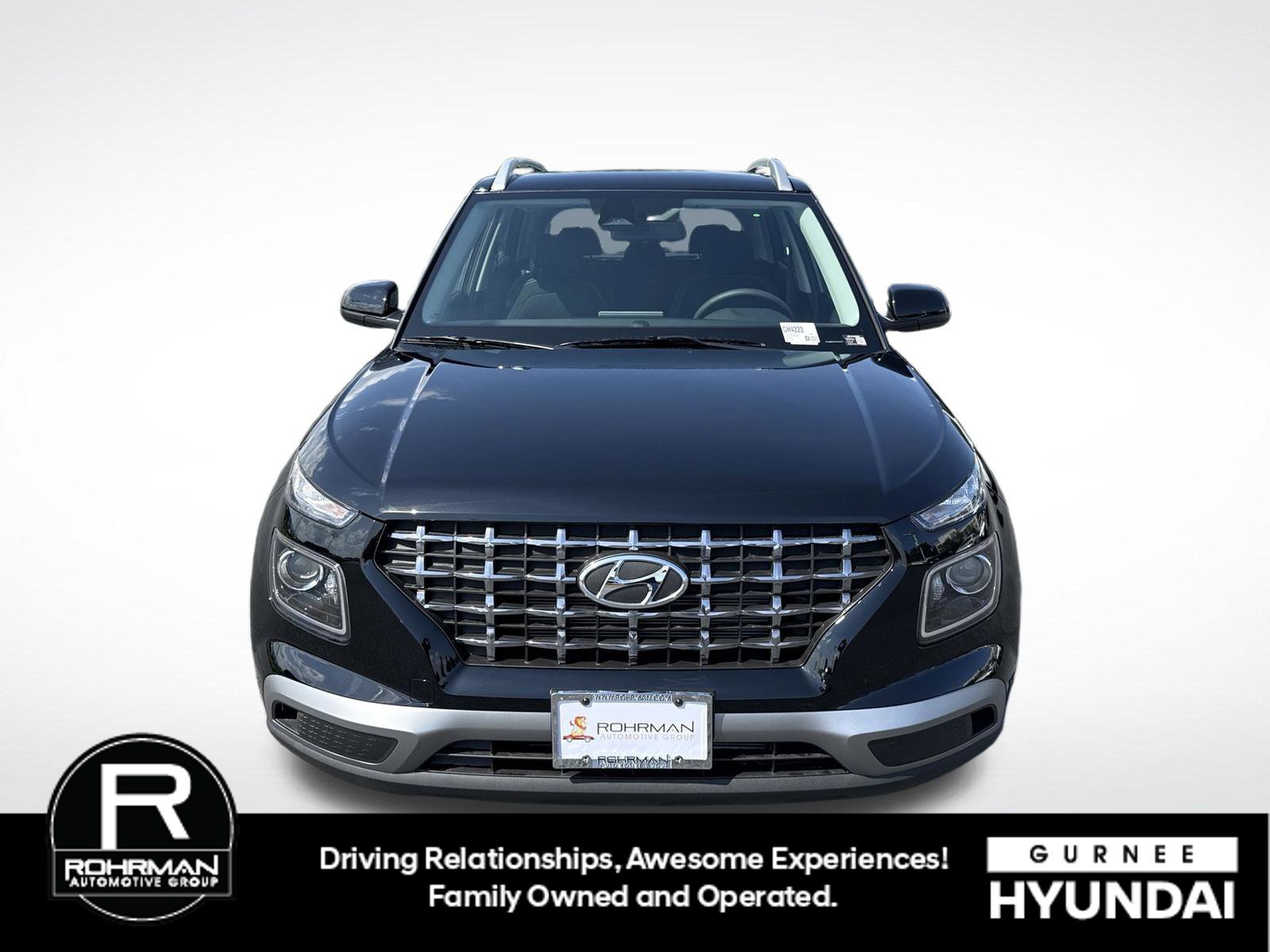 Used 2026 Hyundai Venue SEL FWD image 3