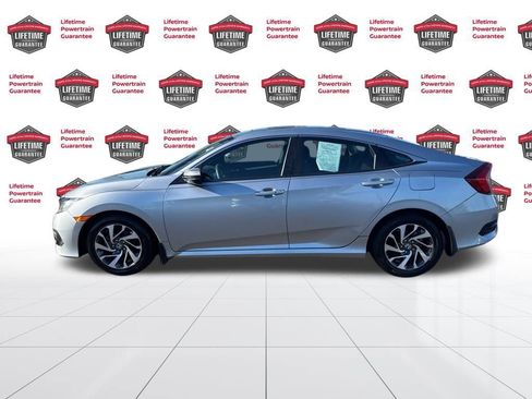 Used 2016 Honda Civic EX image 8
