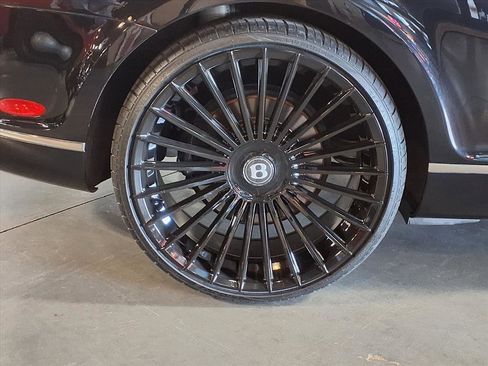Used 2009 Bentley Continental GTC image 7