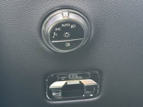 Used 2026 Mercedes-Benz GLC 300 4MATIC image 17