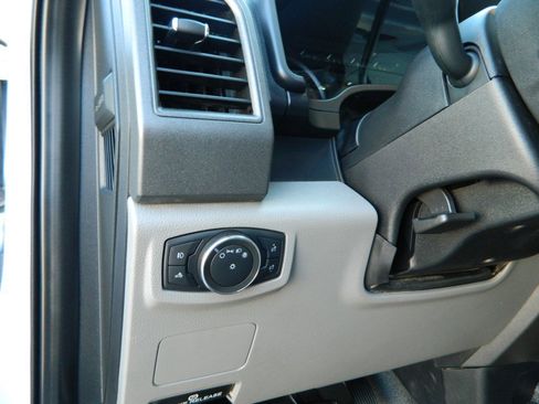 Used 2020 Ford F250 XL w/ Power Equipment Group AWD/4WD image 16