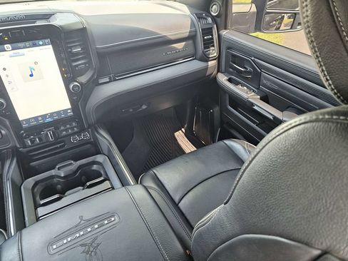 Used 2024 RAM 3500 Limited w/ Night Edition AWD/4WD image 17
