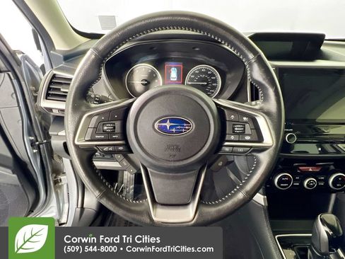 Used 2020 Subaru Forester Limited w/ Popular Package #3 AWD/4WD image 8