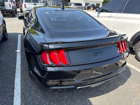 Used 2022 Ford Mustang GT Premium w/ Black Accent Package RWD image 14