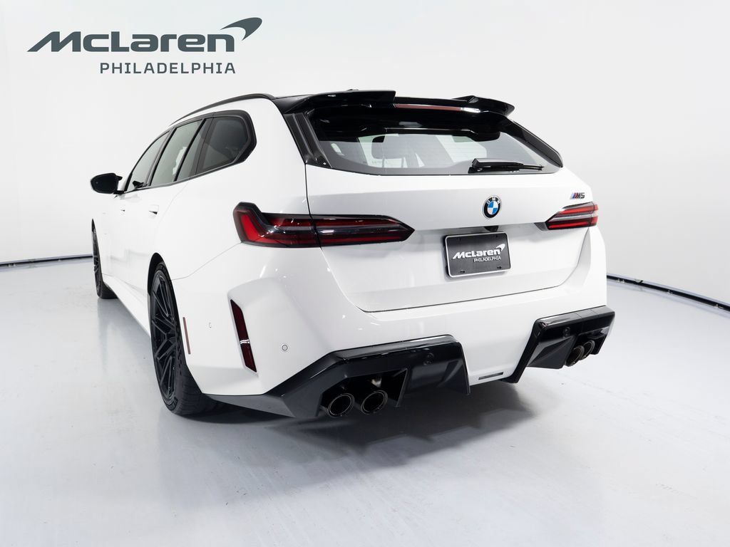 Used 2026 BMW M5 Touring w/ M Driver's Package AWD/4WD image 7