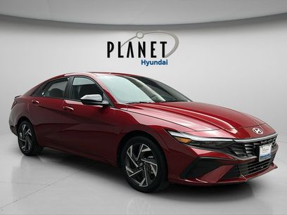 Certified 2025 Hyundai Elantra SEL